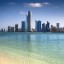 Wanneer kunt u gaan zwemmen in Abu Dhabi: zeetemperatuur maand per maand